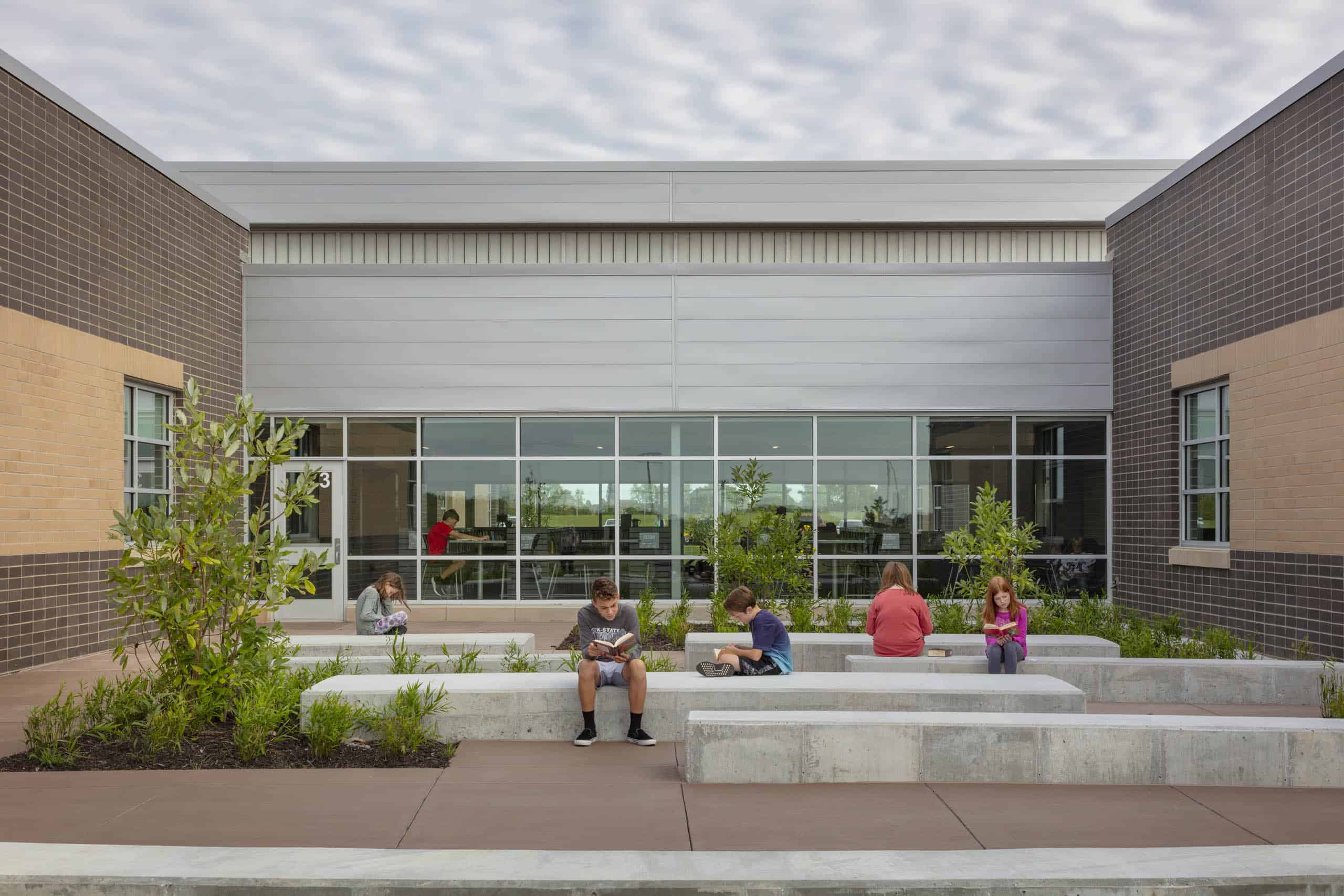 Spring Hill USD 230 2016 Bond Program JE Dunn Construction